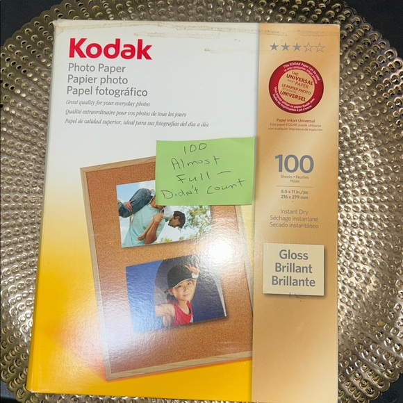 Kodak Glossy Photo Paper 100 Sheets - Picture 1 of 3